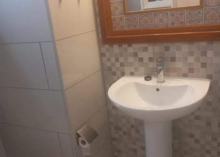 Апартаменты Harbour Sea View